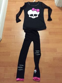 Girls Monster High costume medium 8-10
