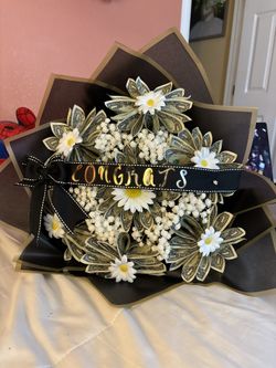 graduation money bouquet!
