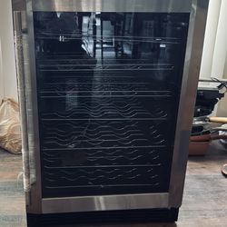 VISSANI 23.4 in. 50 Bottle, 154 Can, Wine and Beverage Cooler with Stainless Steel Door