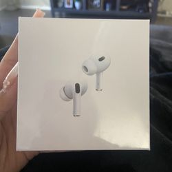 AirPods Generation 2 (brand new)