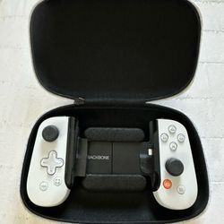 Backbone w/ Lightning Connector And Case 