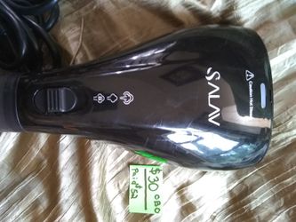 NEW Never used SALAV Handheld Garment Steamer