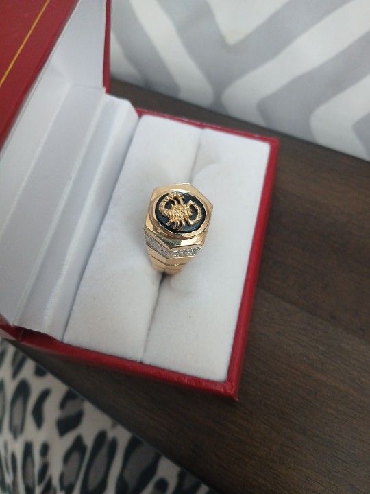 Anillo Grueso De 14k