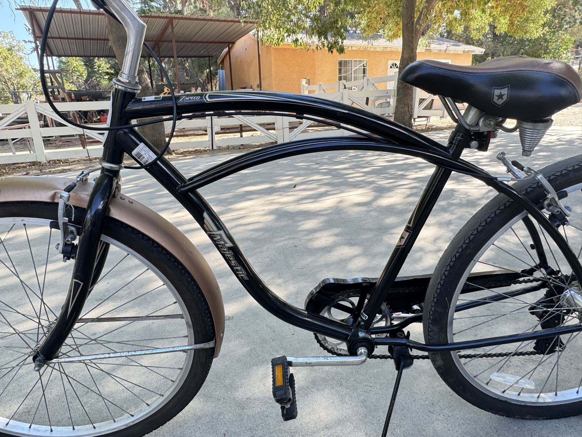 Schwinn Beach Cruiser Bike Schwinn Majestic Speed Cruiser Schwinn