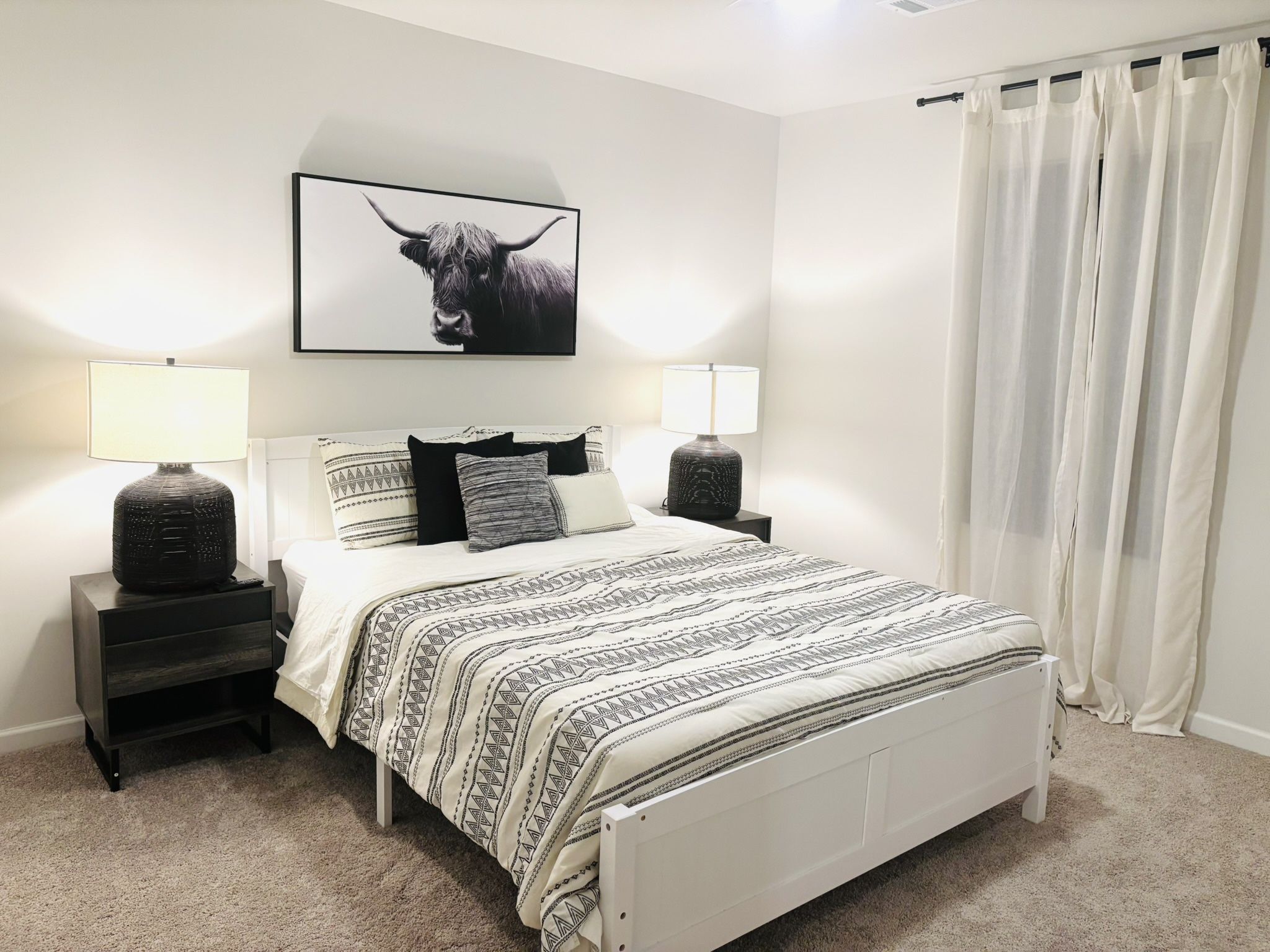 Bedroom Furniture Set