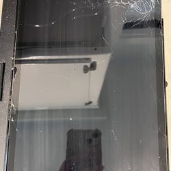 ipad 8th generation - screen cracked