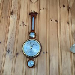 Howard Miller Temperature   And Humidity  Barometer 34” Long