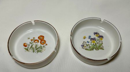Vintage Japanese Stoneware Botanical Ashtrays - Set of 2