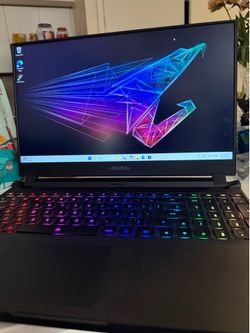 Gaming Laptop — 15.6” 1080p 240Hz / Intel i7-11800H / RTX 3080 / 32GB RAM / 1TB SSD