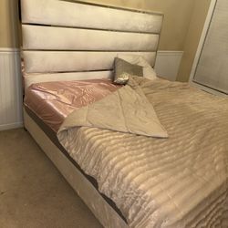King size bed