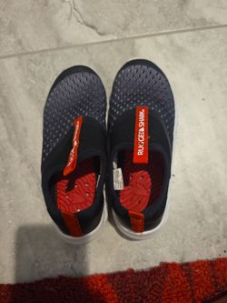 Water pool shoes size 1 boys