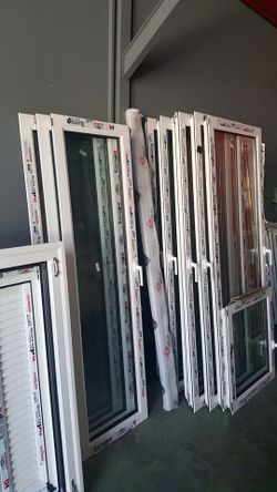 Hurricane Rated Impact Window – For Sale