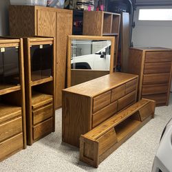 Oak bed set