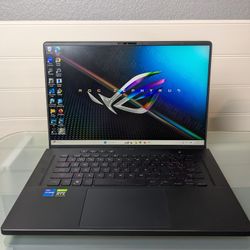 ASUS ROG Zephyrus 16" Gaming Laptop + Charger