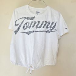Tommy Hilfiger shirt size medium