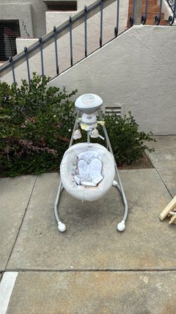 Baby swing