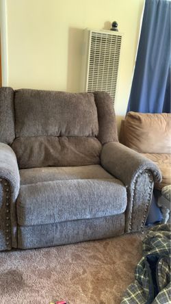 XL recliner