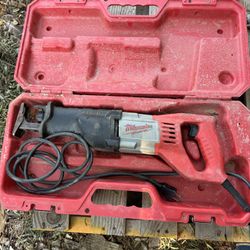 Milwaukee Reciprocating Saw