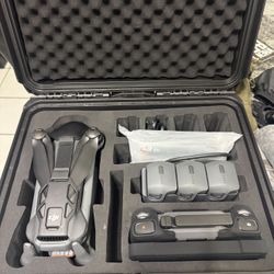 Dji Mavic 4 Pro Creator Combo. 