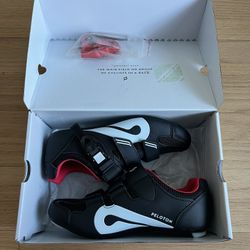 Peloton Cycling Shoes With Cleats Size 40