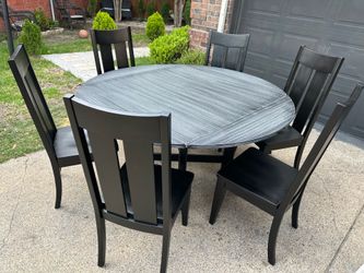 Beautiful rustic set Table&leafs,6 chairs!$Hermoso set riustico mesa y 6 sillas
