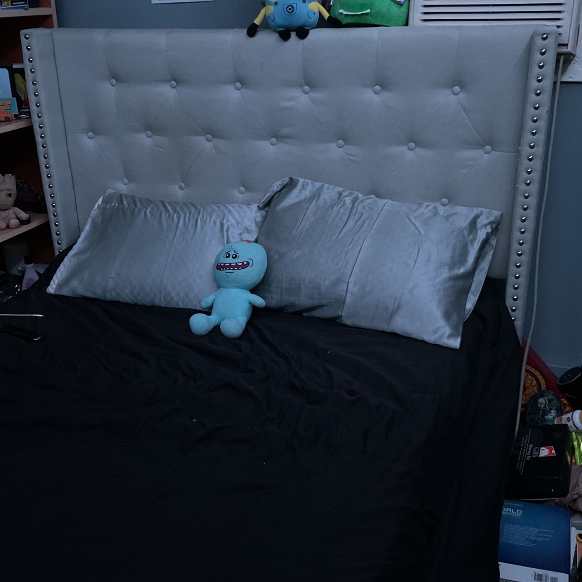 Queen Bed for Sale in Sacramento, CA OfferUp