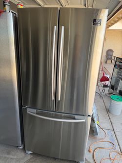 Samsung refrigerator 33in wide counter depth Stainless steel