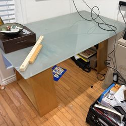 Free Modular Glass Top Desk