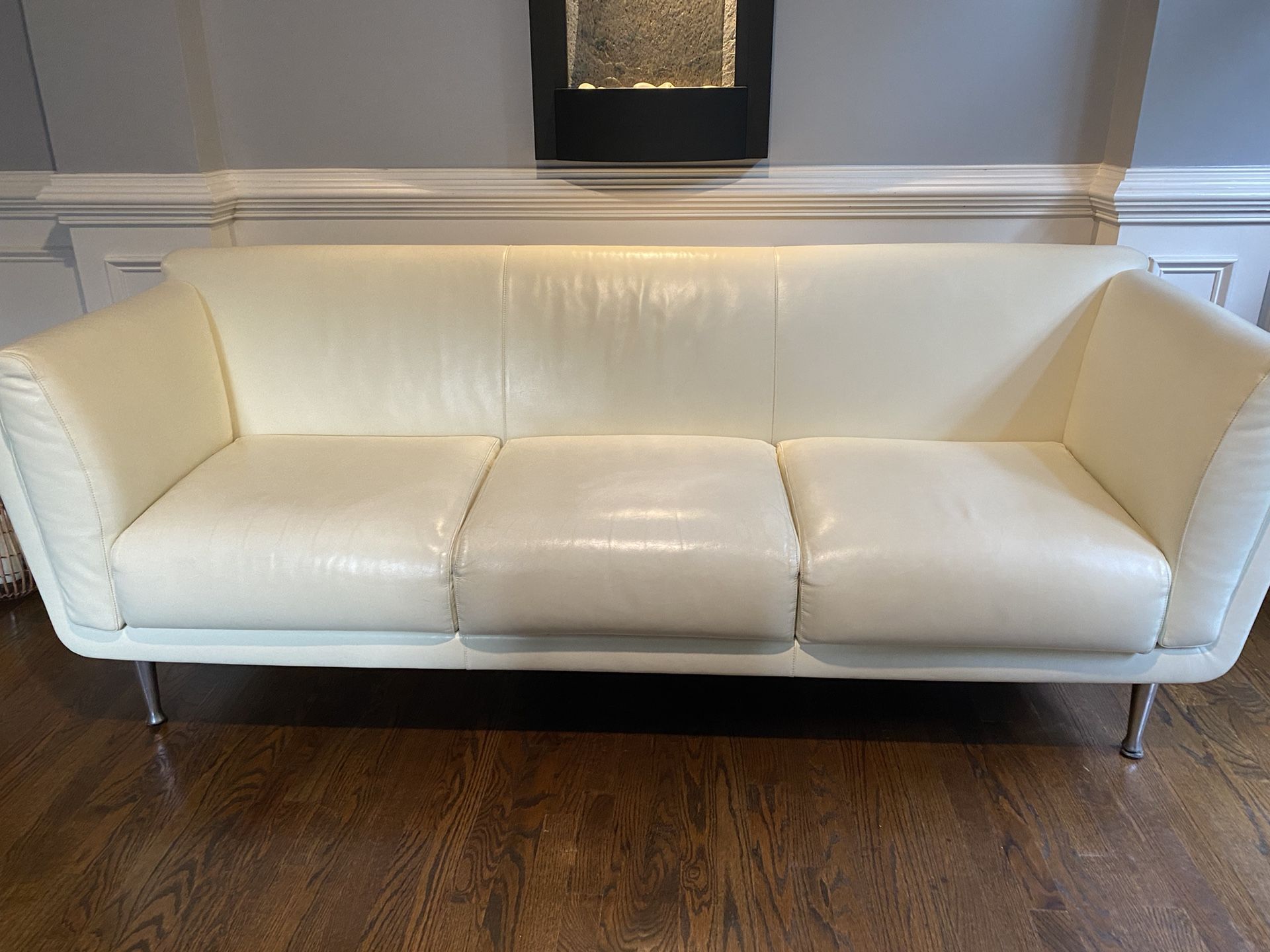 Herman Miller Goetz Sofa