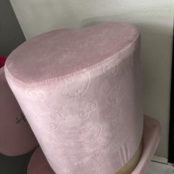 Hello Kitty Ottoman