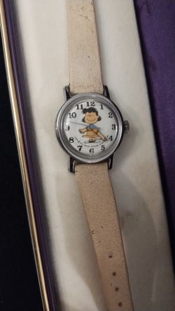 Vintage Running Lucy Watch Original Band 