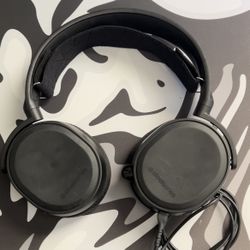 Steelseries Gaming Headphones 