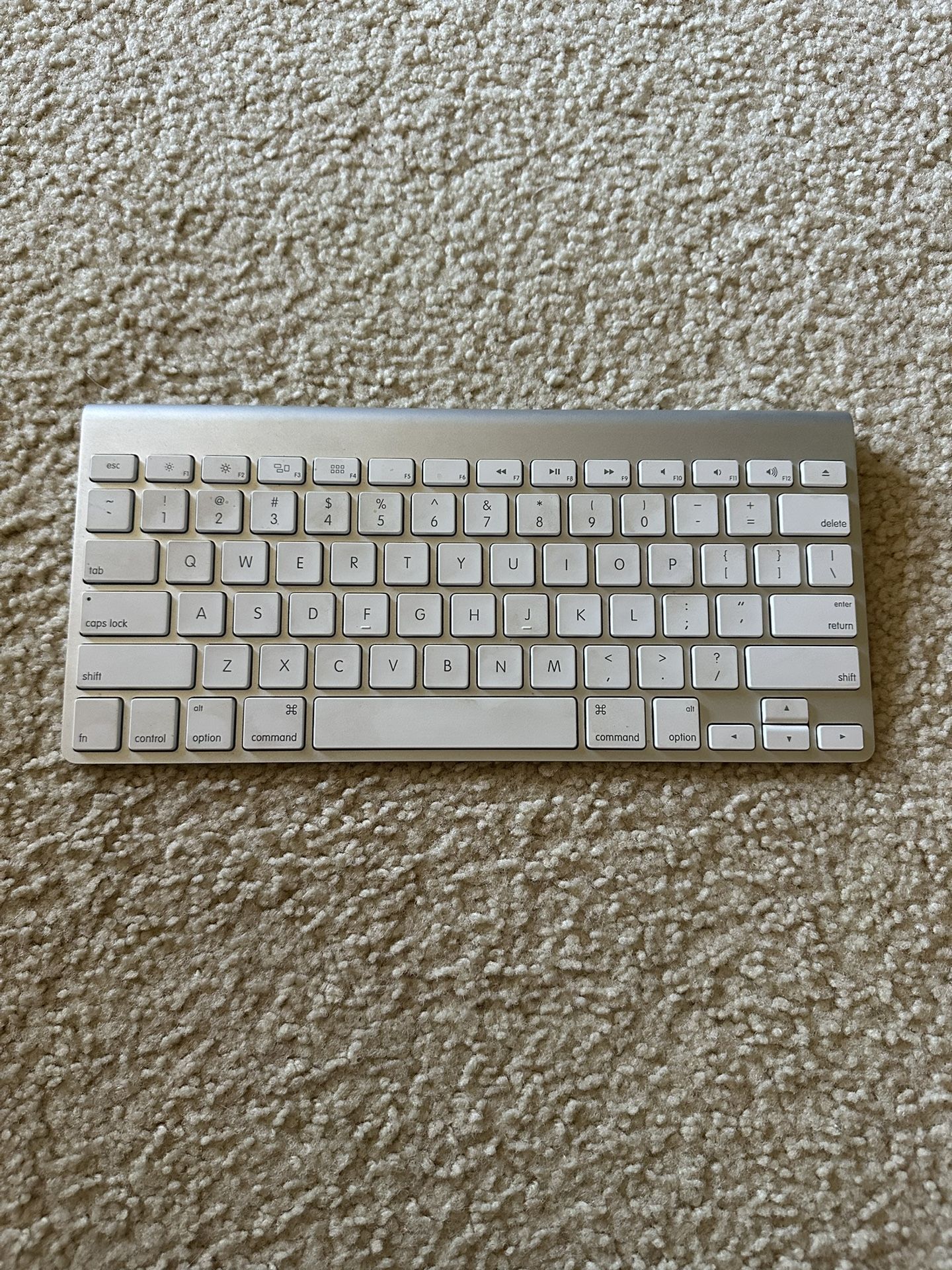 Apple Wireless Keyboard
