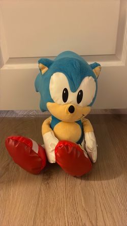 Classic Sonic plush