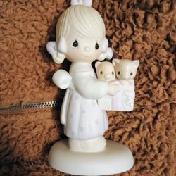 Precious Moments Figurine 