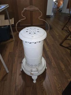Antique White Enamel Kerosene Heater