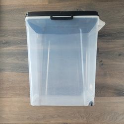 50 Qt Pet Food Container 