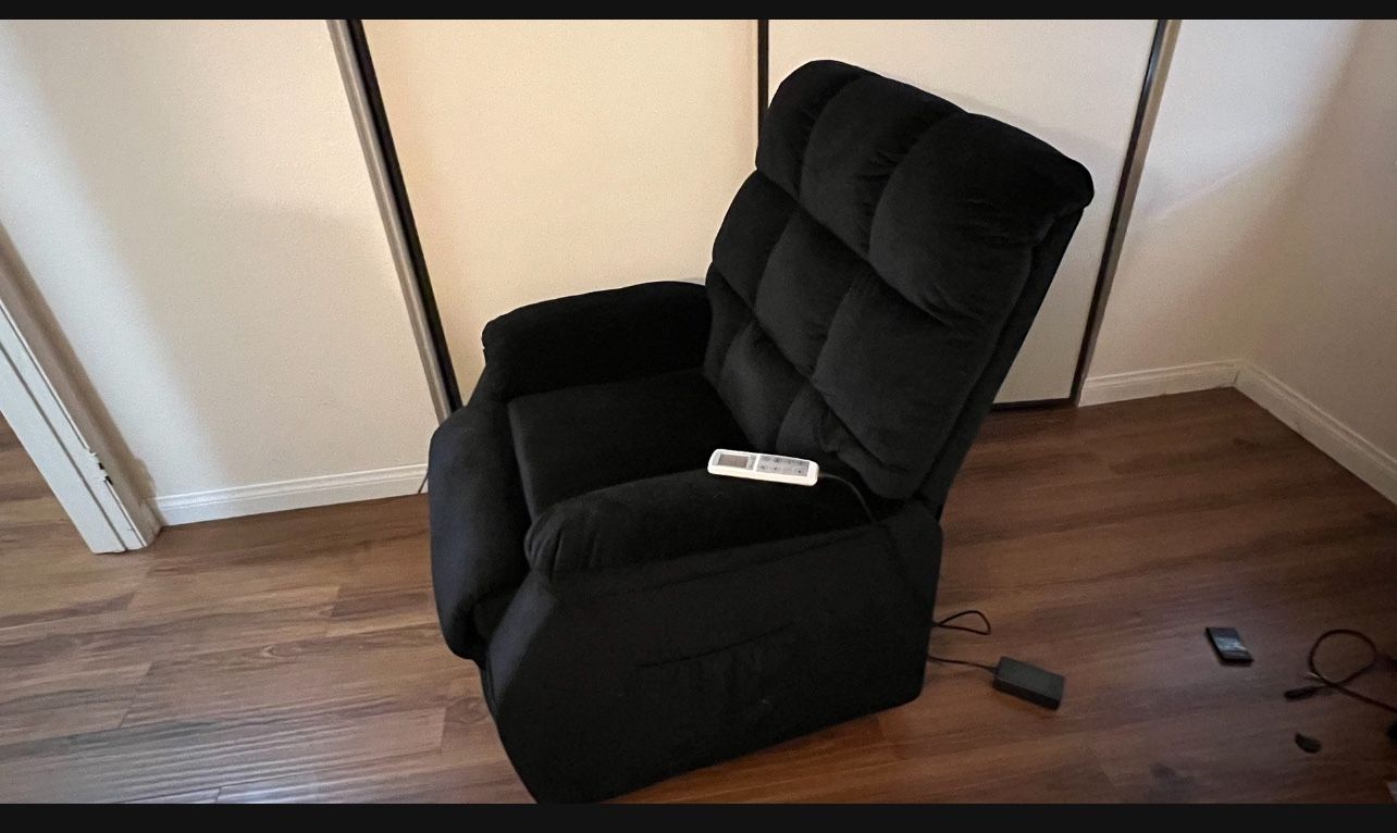 Lift Recliner 