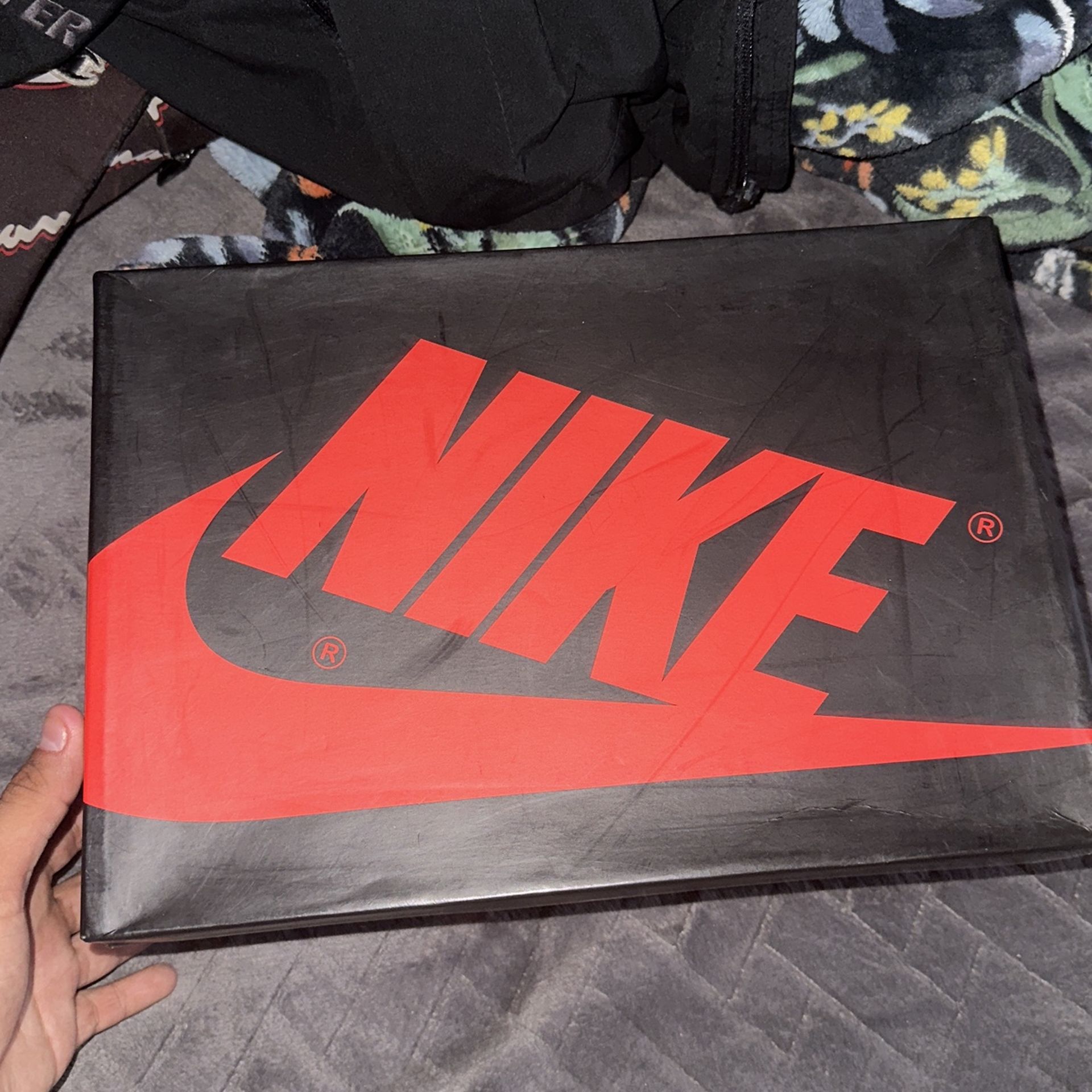 Jordan 1 Smokey Grey