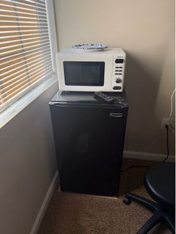 Fridge and microwave