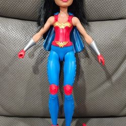 Mattel DC Super Hero Girls Wonder Woman Doll Action Figure