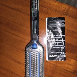 Babyliss Pro  Cryo Care Cryo Therapy Hairbrush 