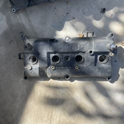 Nissan Cube/versa Valve Cover