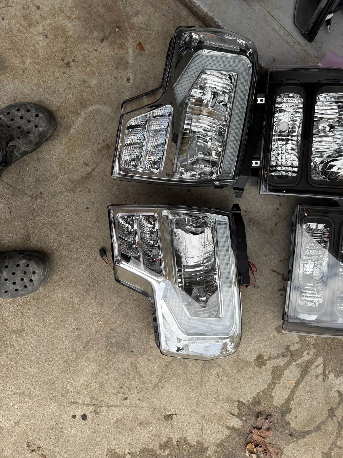 Ford F150 Headlights 