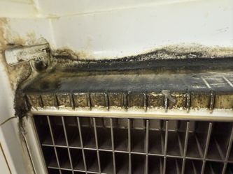 Commercial Ice Maker Cleaning & Sanitizing