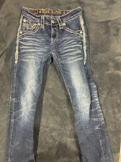 Lmk i have 2 rocks the same size 28 and 29