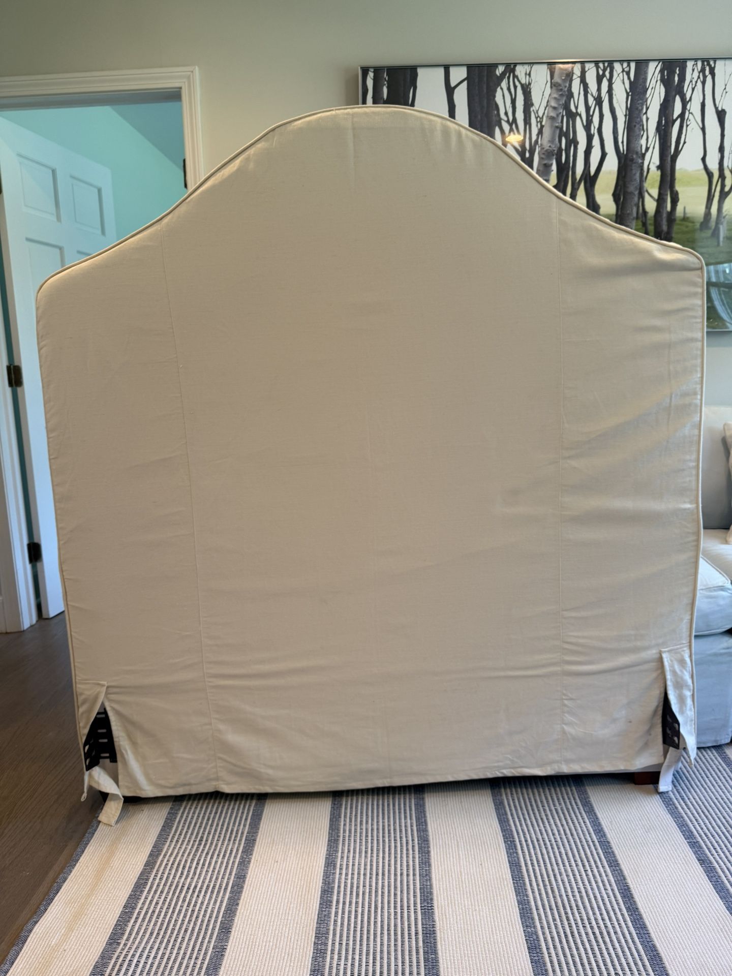 Pottery Barn Curved Upholstered Head Board - Full