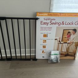 Wall Mount Baby Gate