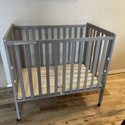 Baby Toddler Mini Crib Size with Mattress Pad