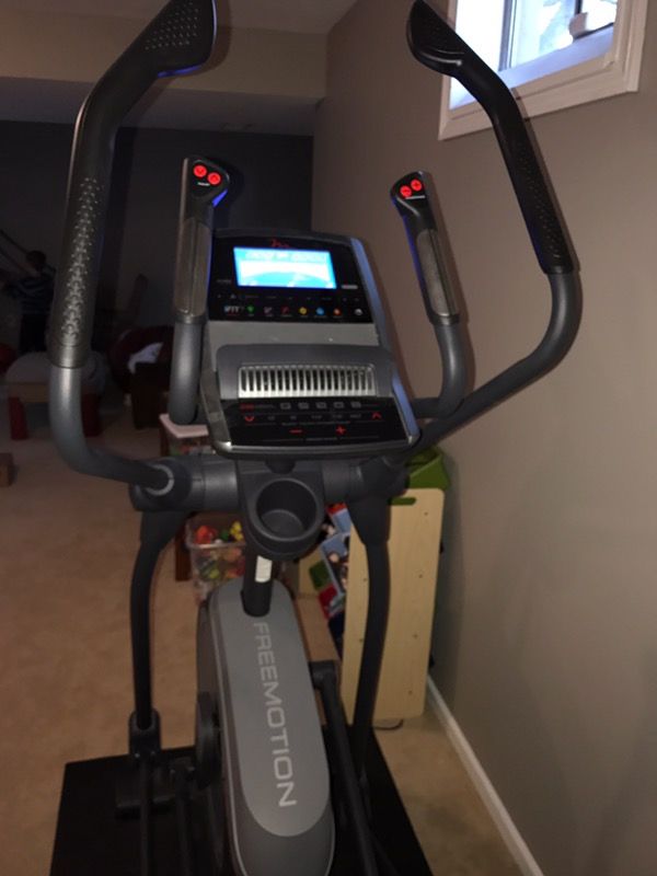 FreeMotion 545 Elliptical in EEUC XP for Sale in Omaha NE OfferUp